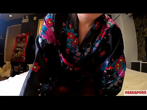 ❤️ Vajza e re cosplay pëlqen seksin deri në orgazmë me një shiringë në një kalorës dhe një blowjob. Vajzë aziatike me pidhi leshtore dhe cica të bukura me kostum tradicional japonez në video amatore që tregon masturbim me lodra qij. Sakura 3 OSAKAPORN. ❌ Seks në sq.bencoineth.top